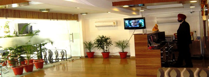 827/Hotel Balsons Continental - New Delhi 02.jpg